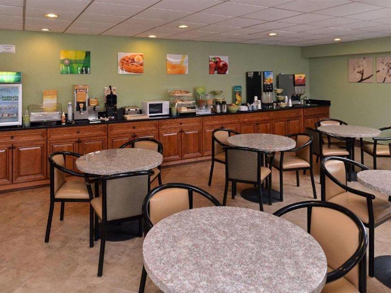 Quality Inn & Suites Matteson Near I-57 Exterior foto