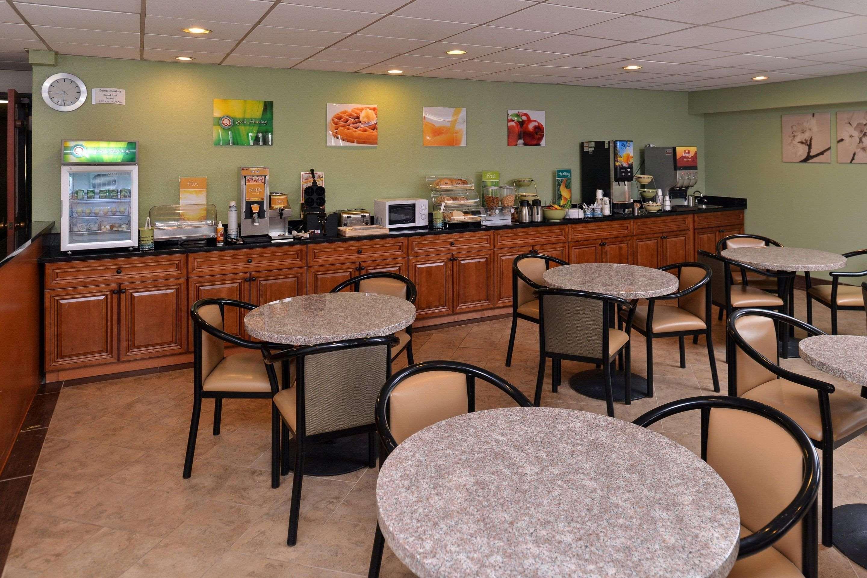 Quality Inn & Suites Matteson Near I-57 Exterior foto